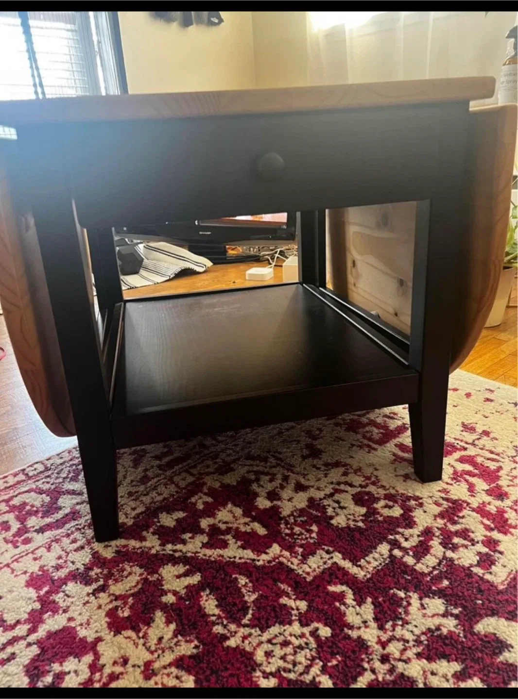 Drop leaf coffee table image indicator(3)