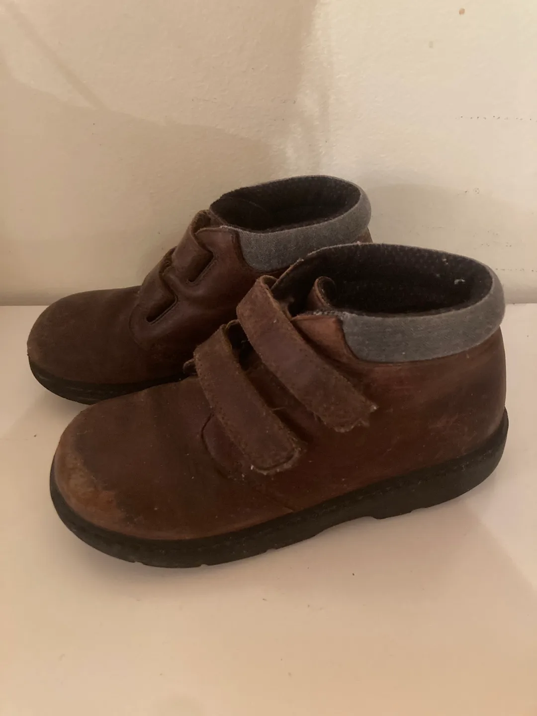 Brown Leather Boots kids Size 12M image indicator(2)