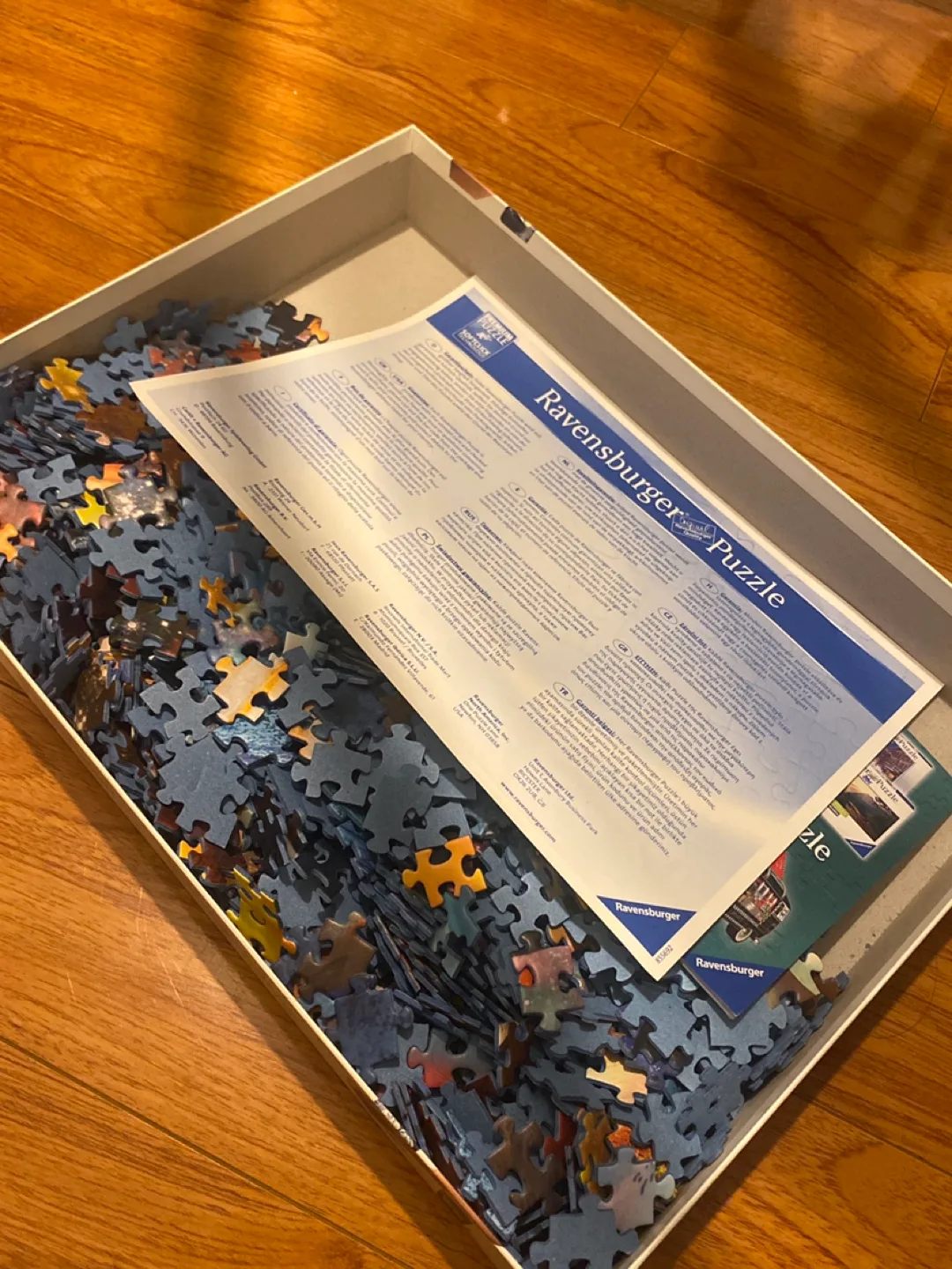 Ravensburger space planet puzzle 1000 pieces image indicator(2)