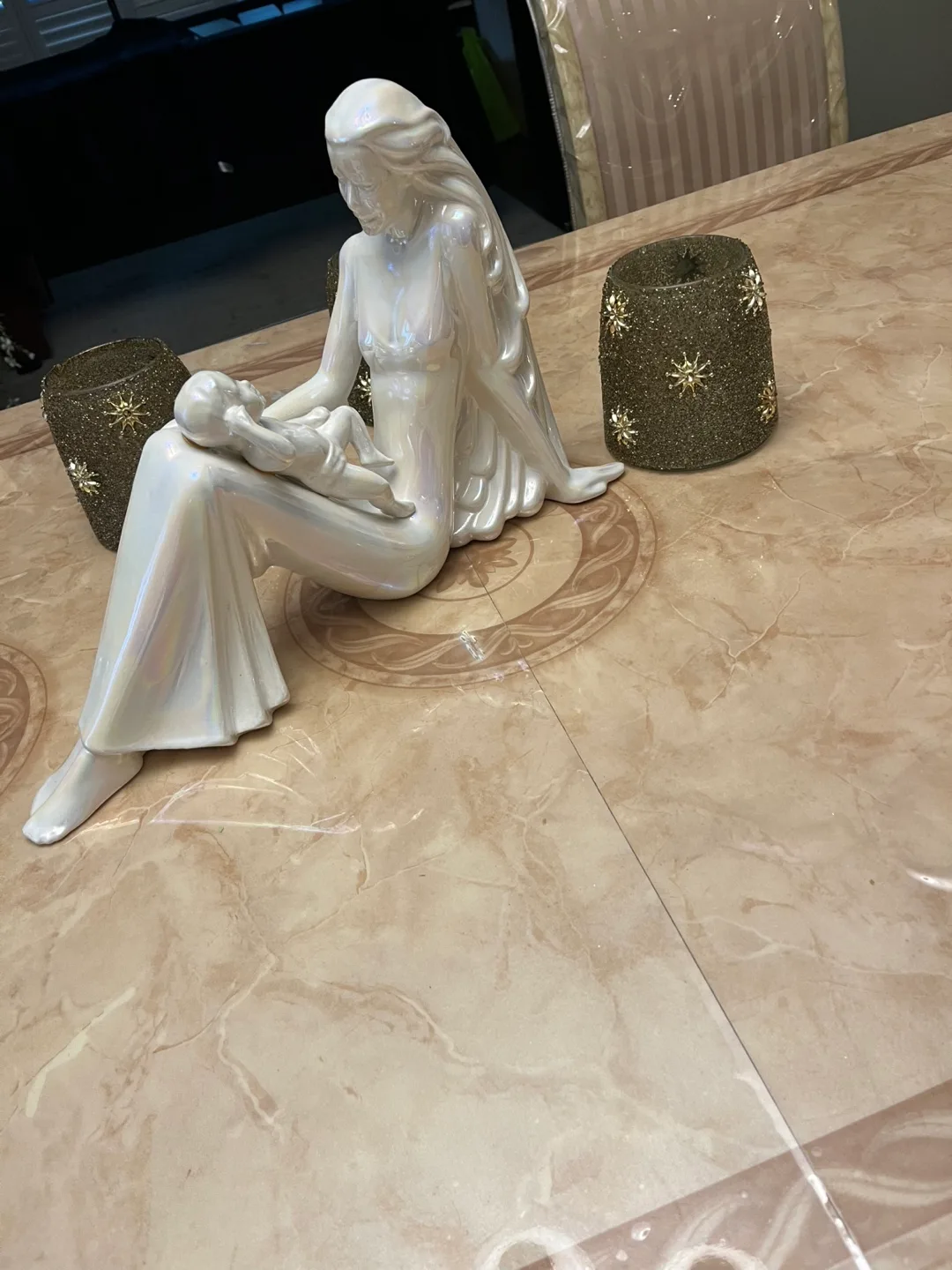 Mother and Child Ceramic Figurine image indicator(3)