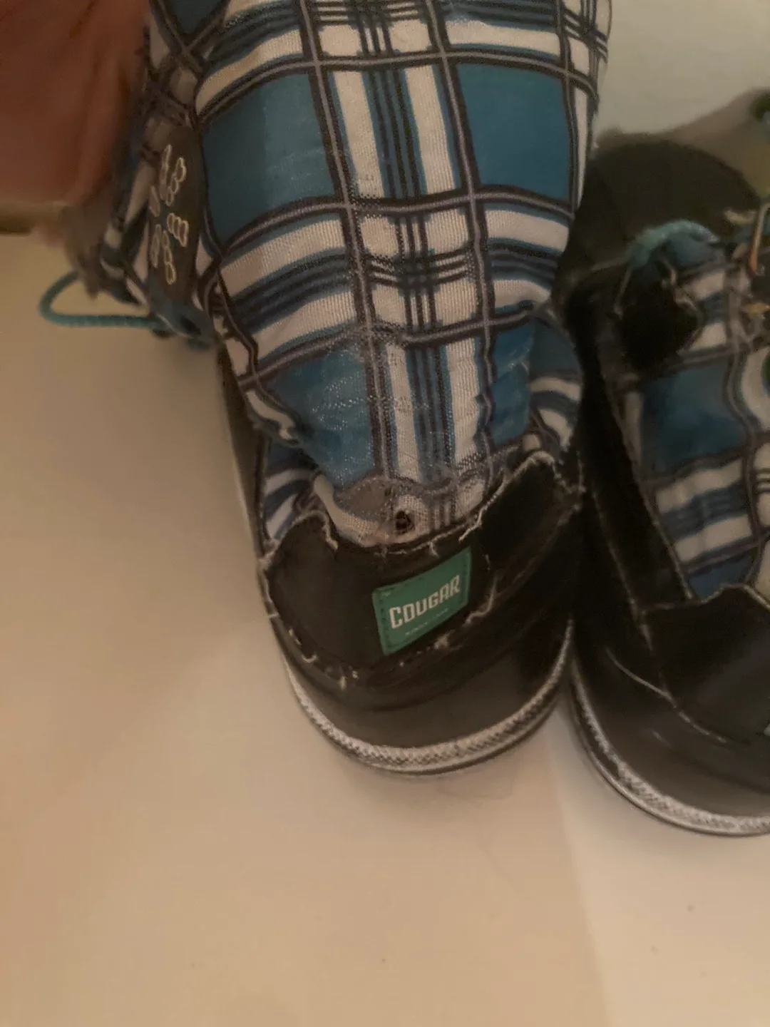 Cougar Plaid kids Winter Boots - size 11M image indicator(3)