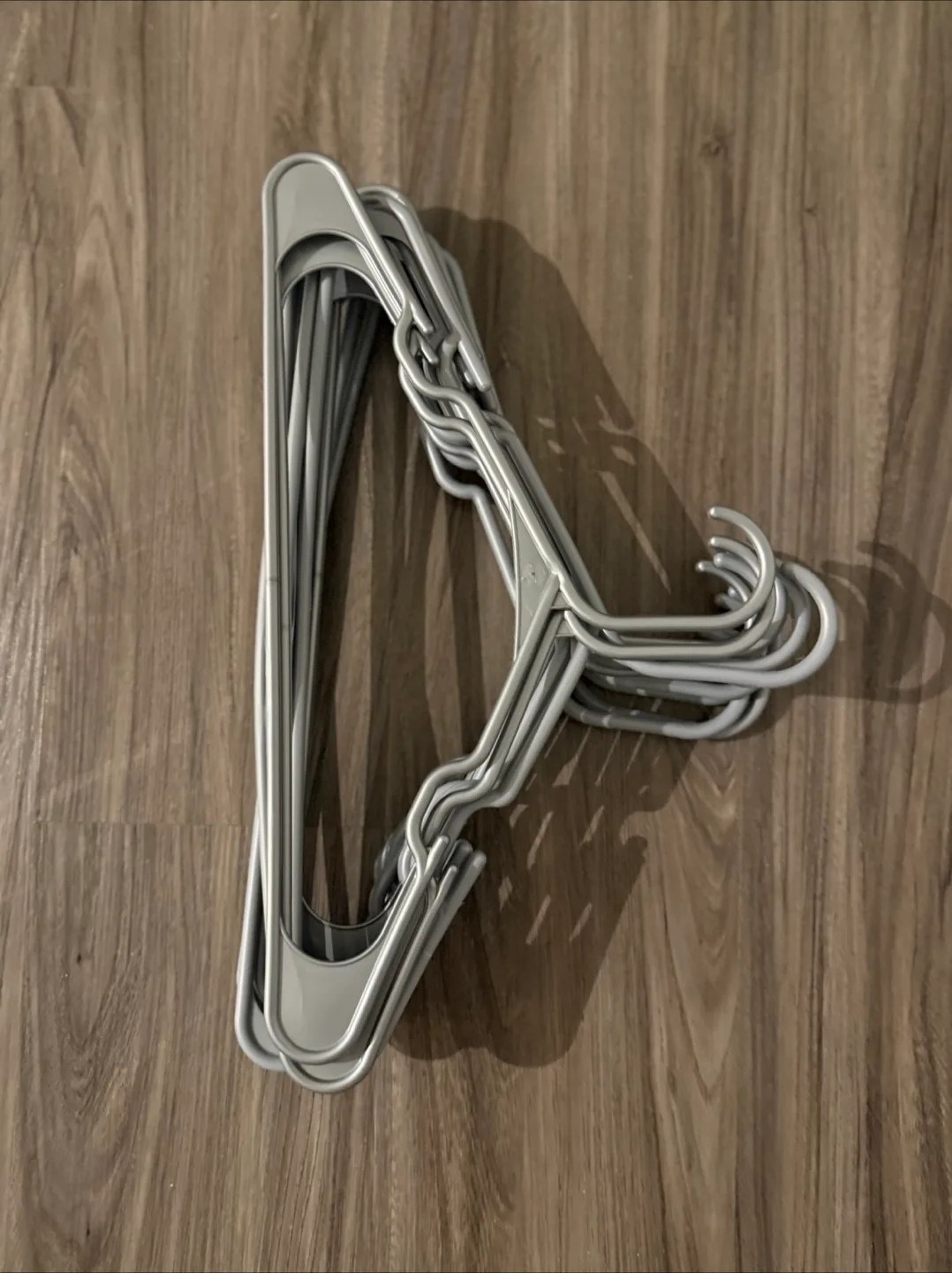 Clothes Hangers - Grey and Black image indicator(2)
