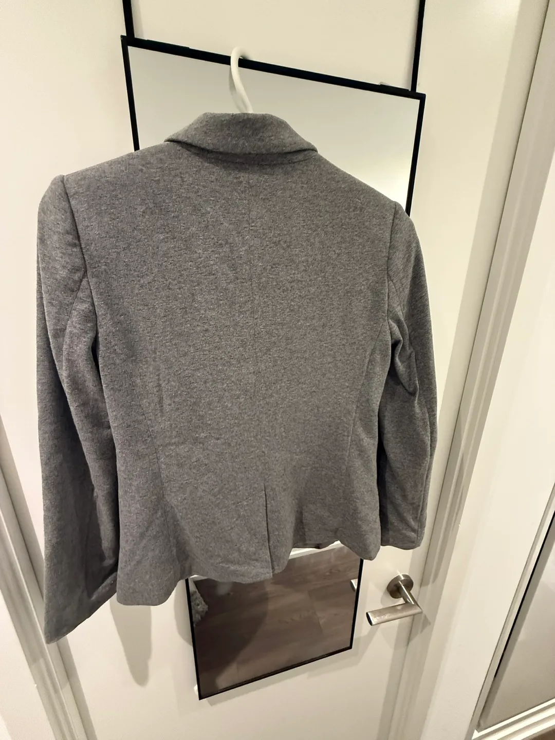 Loft Grey Blazer - Size Small (Petite) image indicator(3)