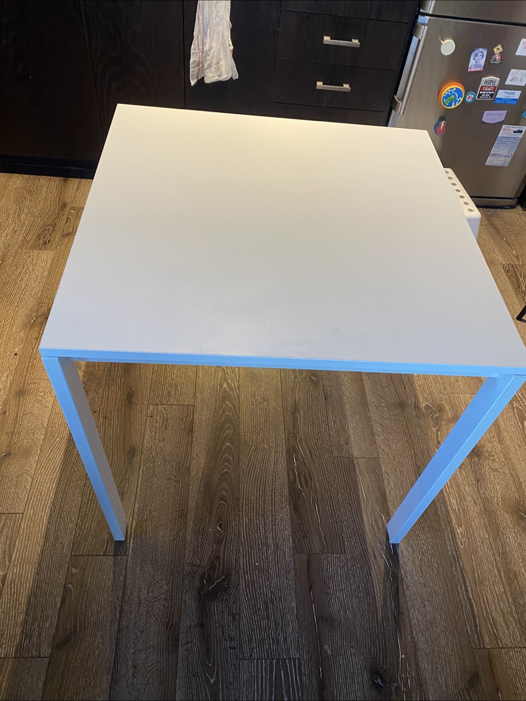 White Square Table - IKEA - photo 3