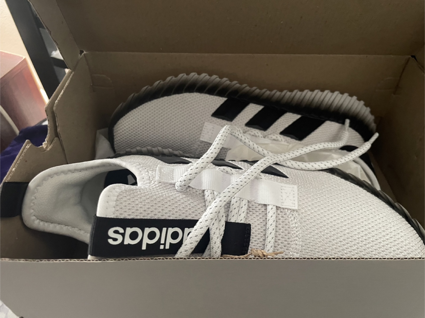 Adidas Kaptir 3.0 White Sneakers - US 7 - photo 4