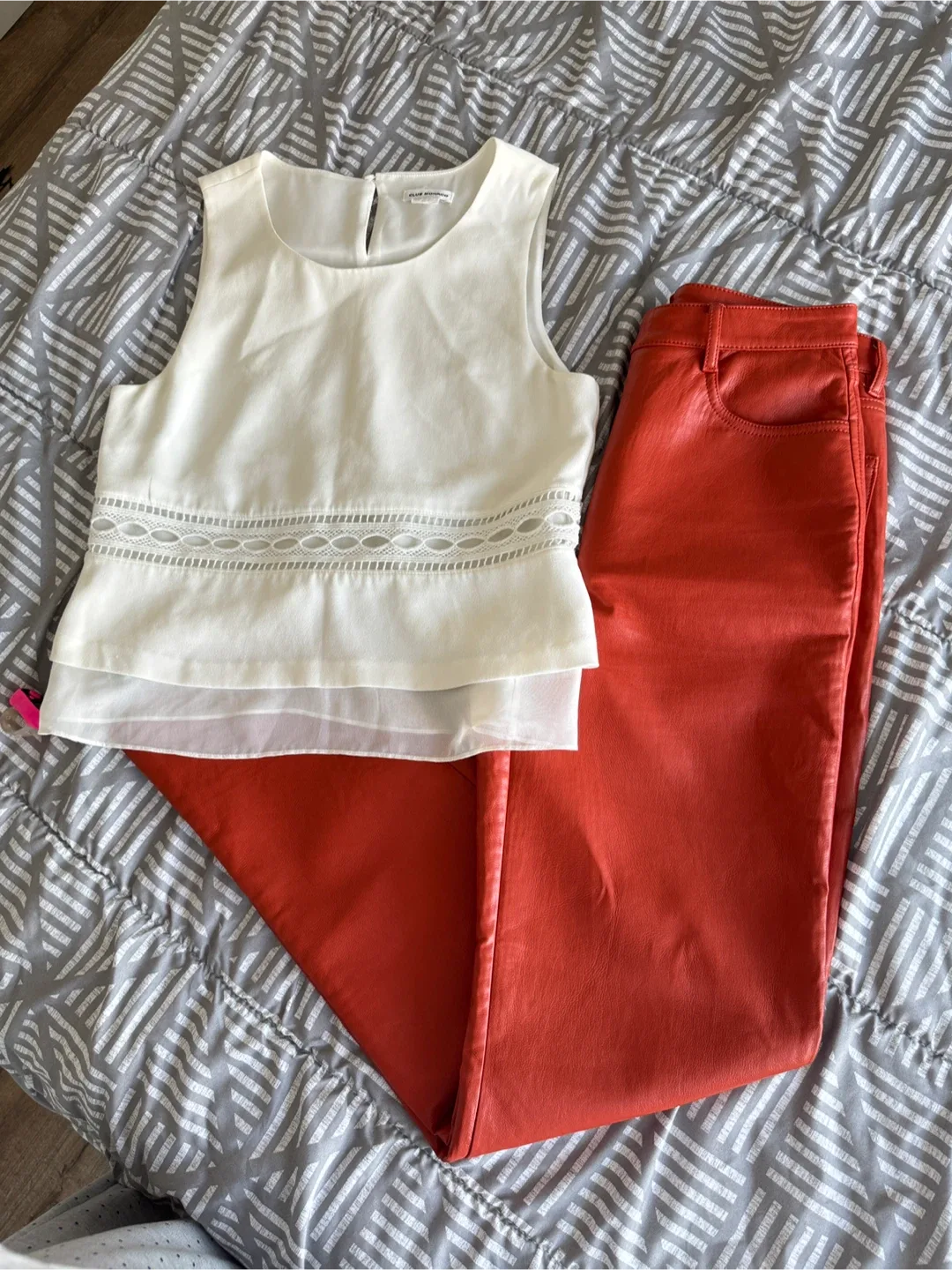 Wilfred The Melina Pant - club Monaco top thumbnail