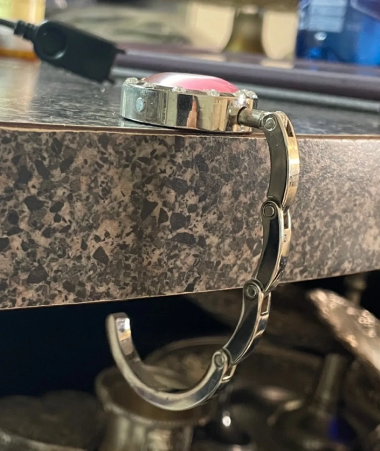 Purse Hook Holder Pink/Silver image indicator(2)