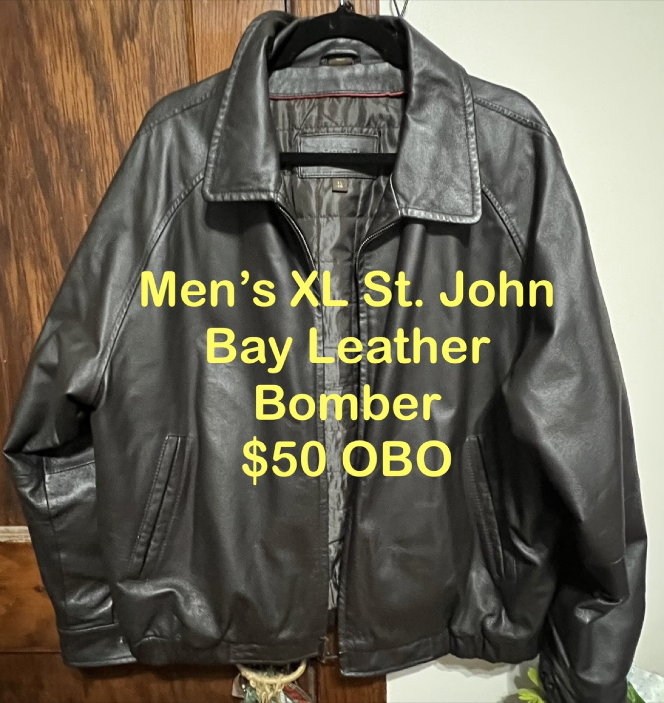Men's XL St. John Bay Leather Bomber Jacket