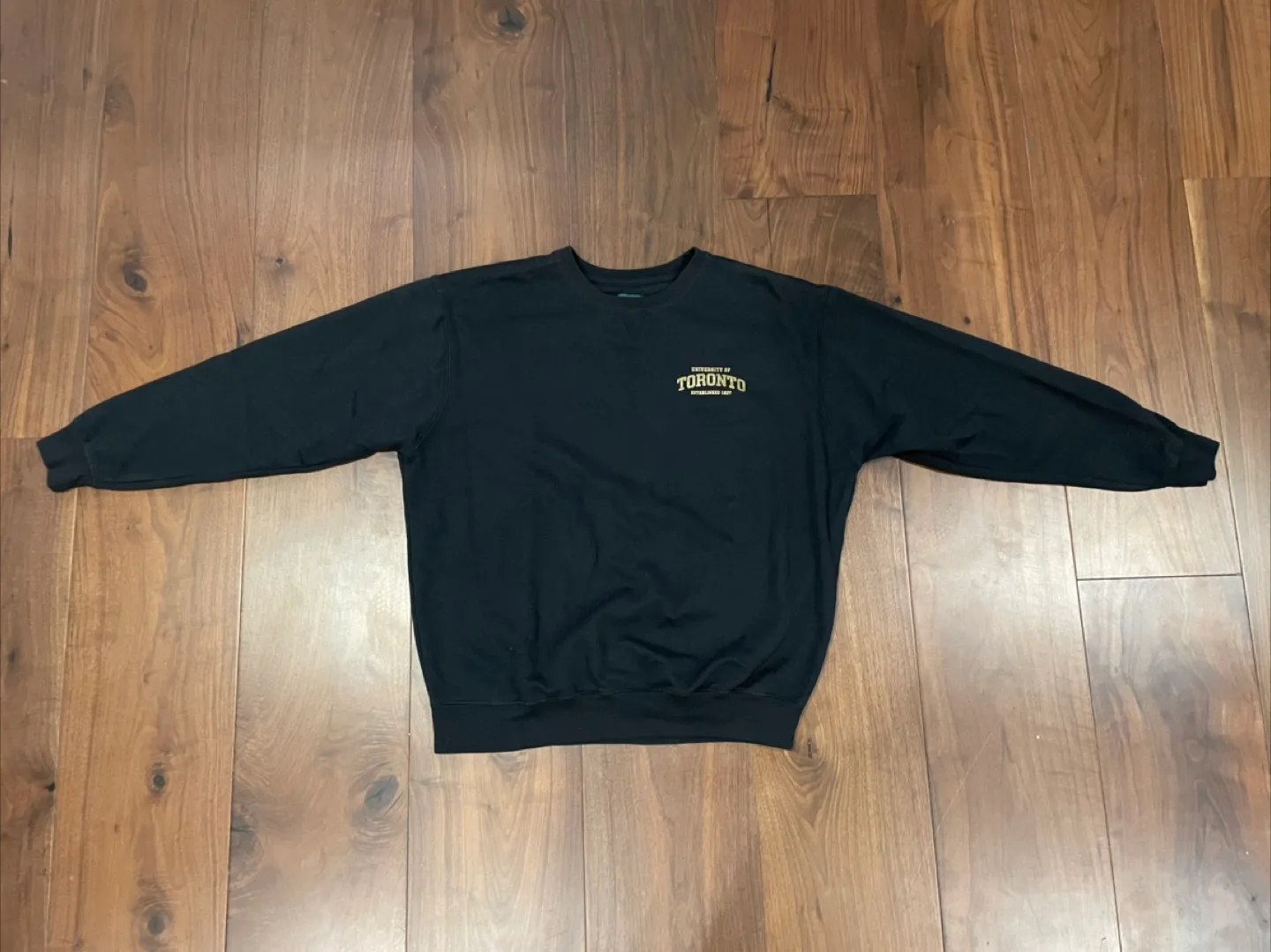 UofT Sweatshirt - Size XL thumbnail