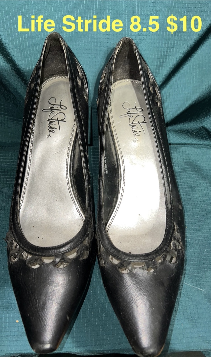 Life Stride Black Heels - Size 8.5