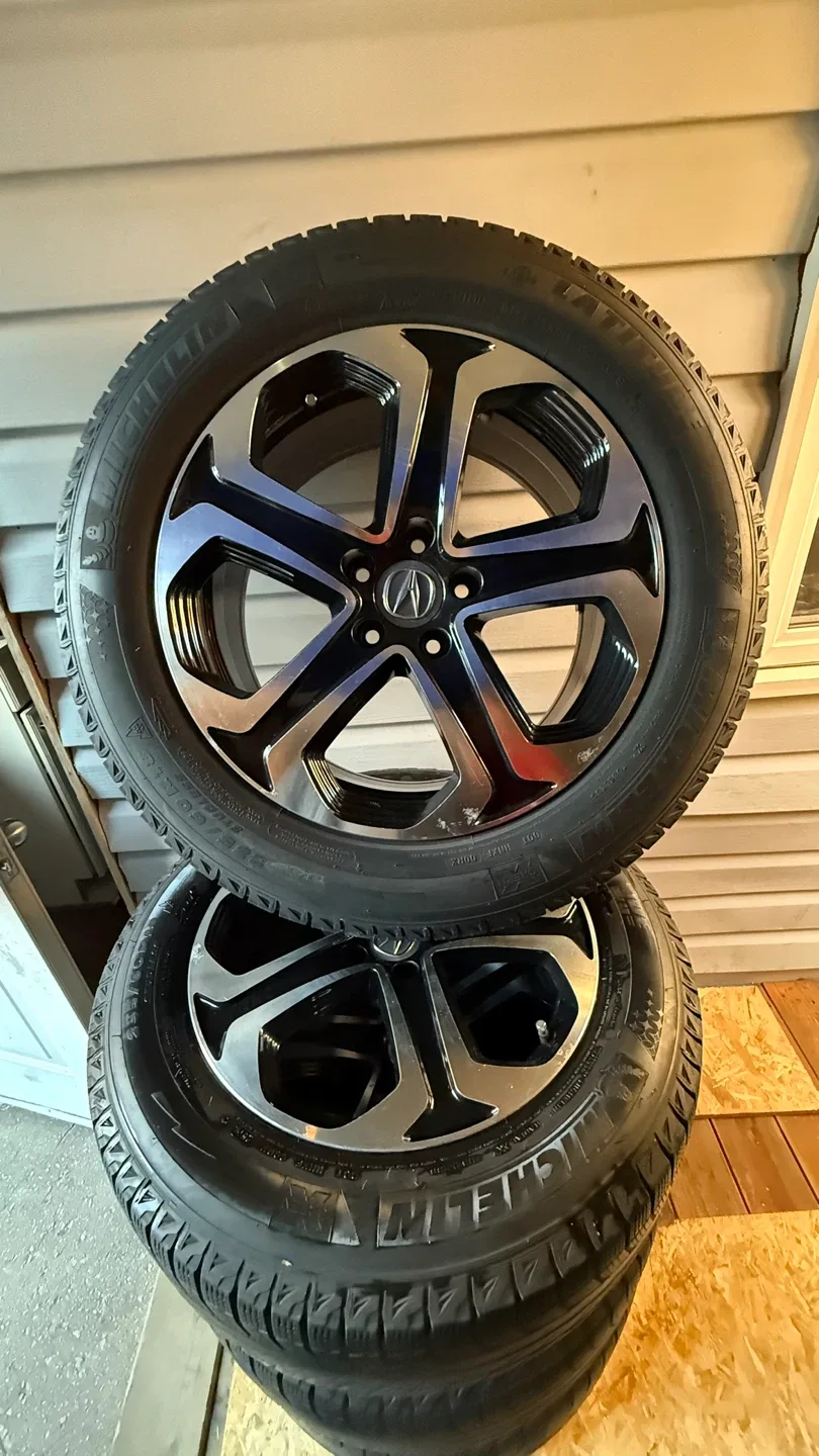 235/60R18 Acura RDX  winter tires with rims image indicator(2)