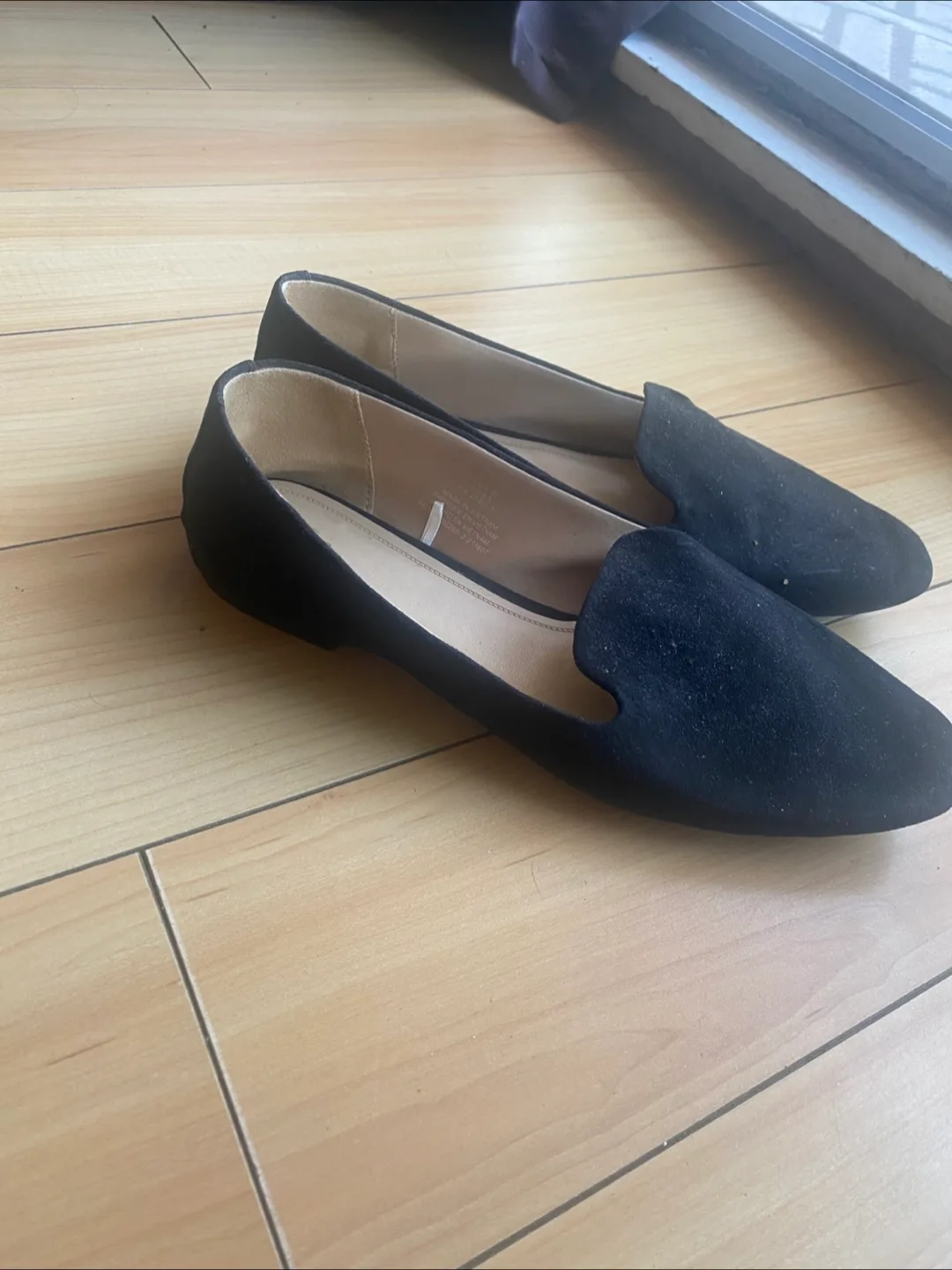 Black Suede Loafers Size 8.5 image indicator(2)