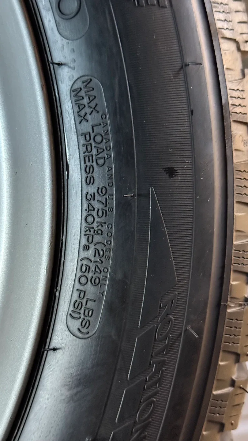 255/50R19 Mercedes GLE / ML SUV winter tires with original rims image indicator(6)