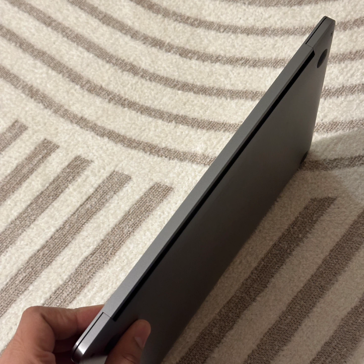 Apple MacBook Pro - 2020 - 13 inches - i5 16/512 GB - Space Grey - photo 5