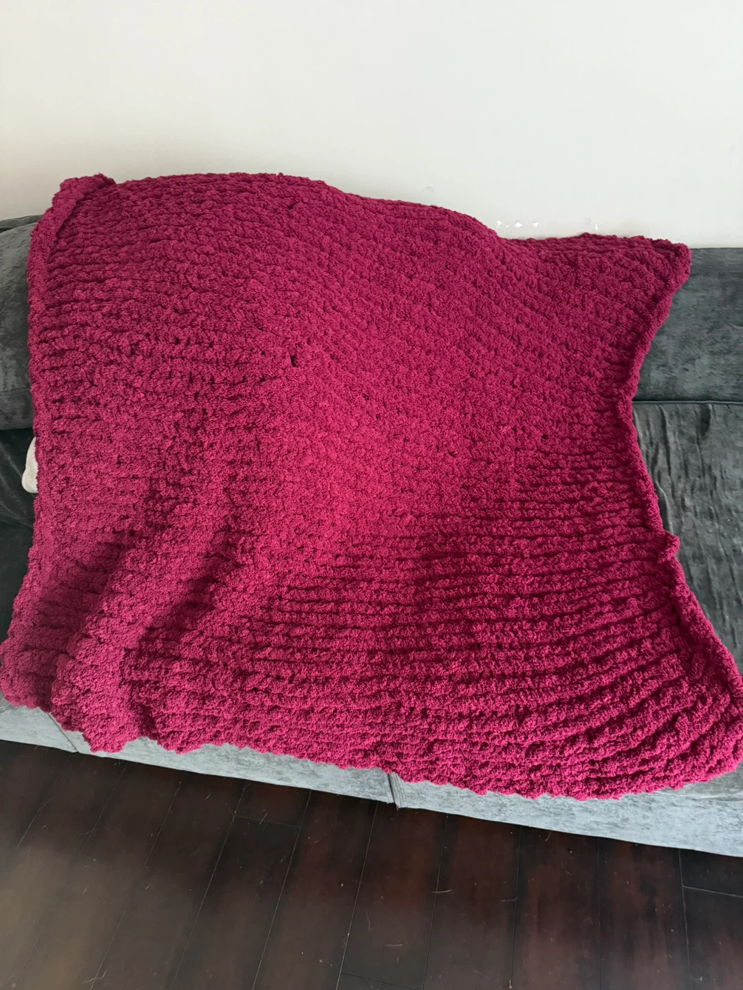 Burgundy Chunky Knit Blanket - photo 3