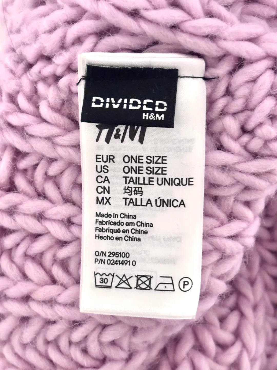 H&M Lilac Knit Beanie/Toque image indicator(2)
