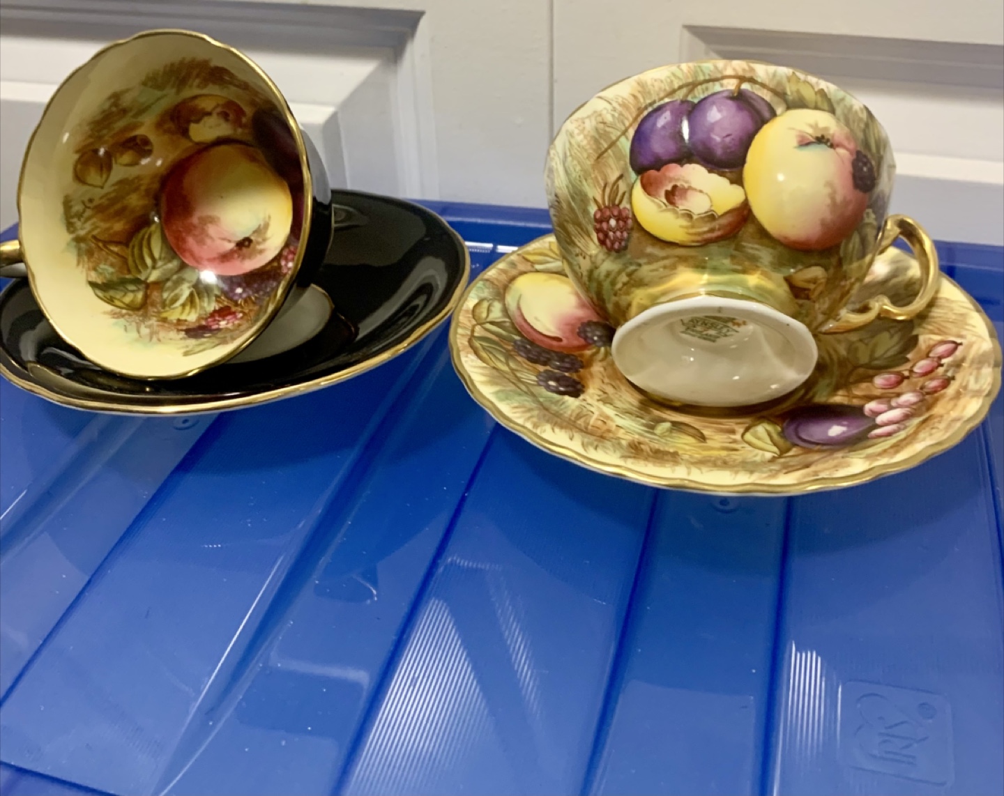 AYNSLEY ORCHARD FRUIT TEA CUP & SAUCER SET SIGNED D. JONES - photo 4