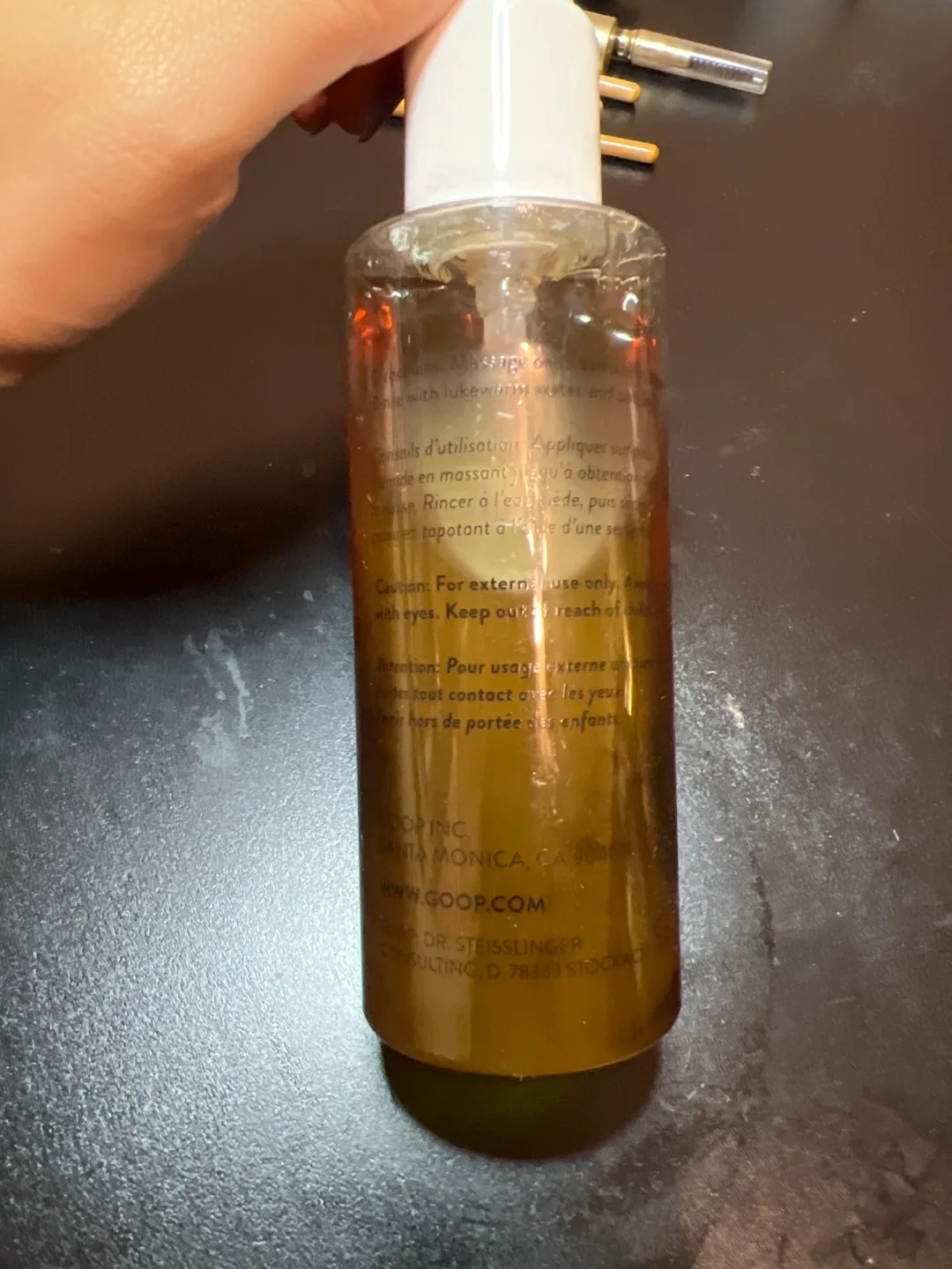 Goop Beauty G.Tox Pore Purifying Cleanser image indicator(3)