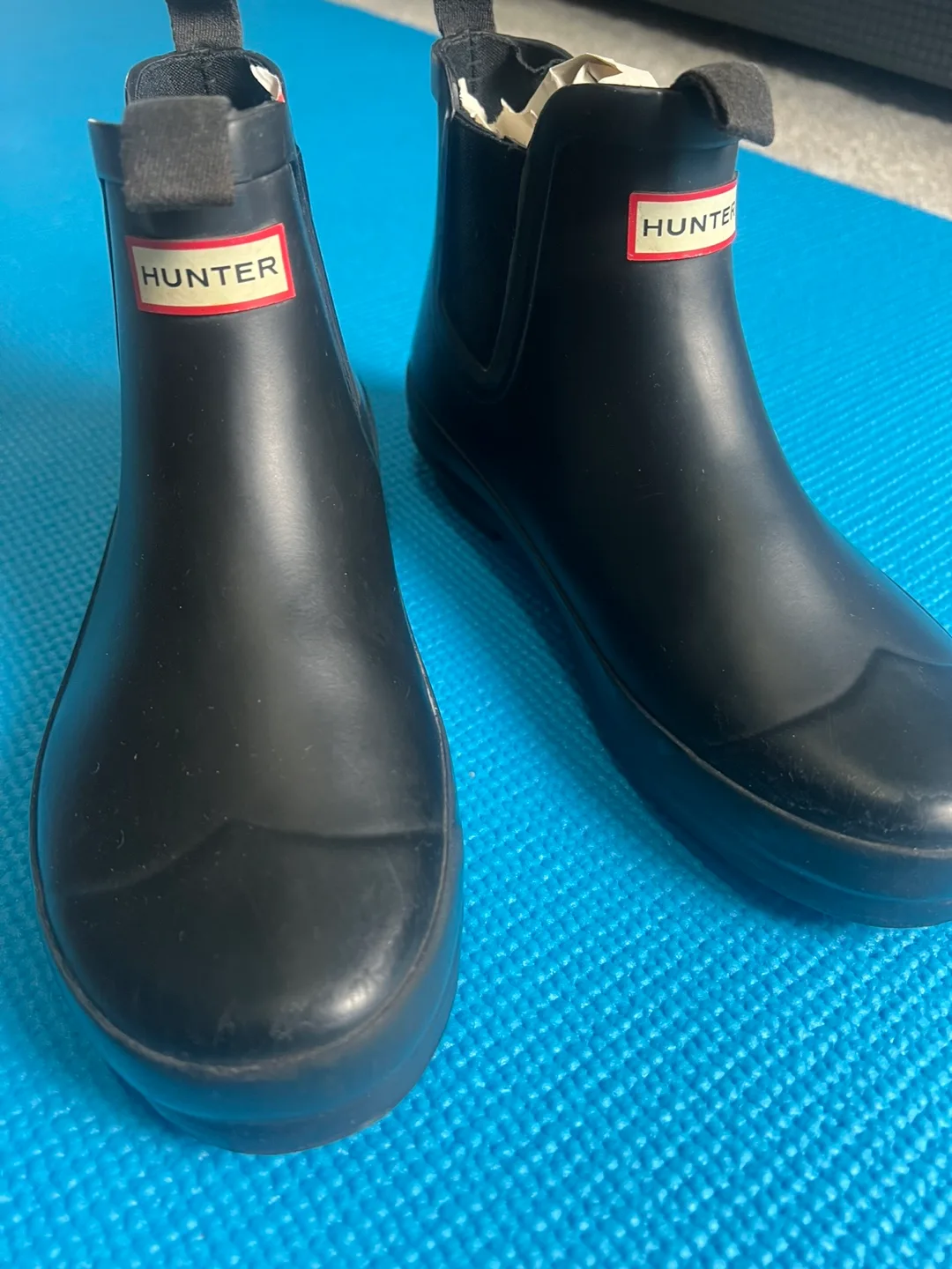 Hunter Chelsea Rain Boots - Size 3 thumbnail