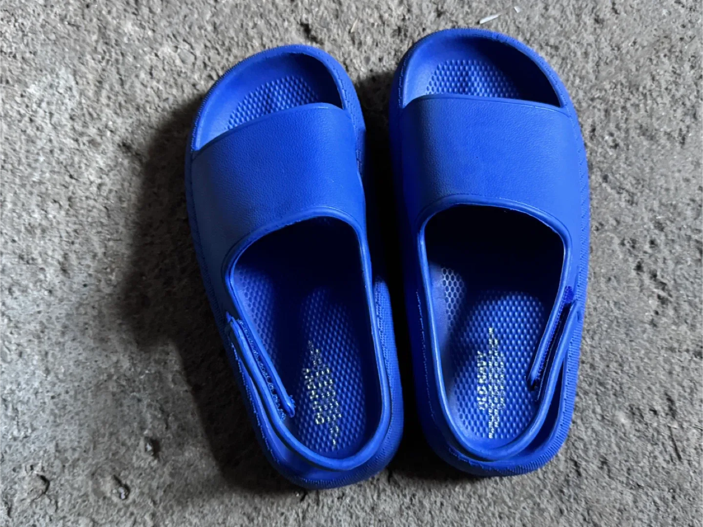 GUC crocs image indicator(4)