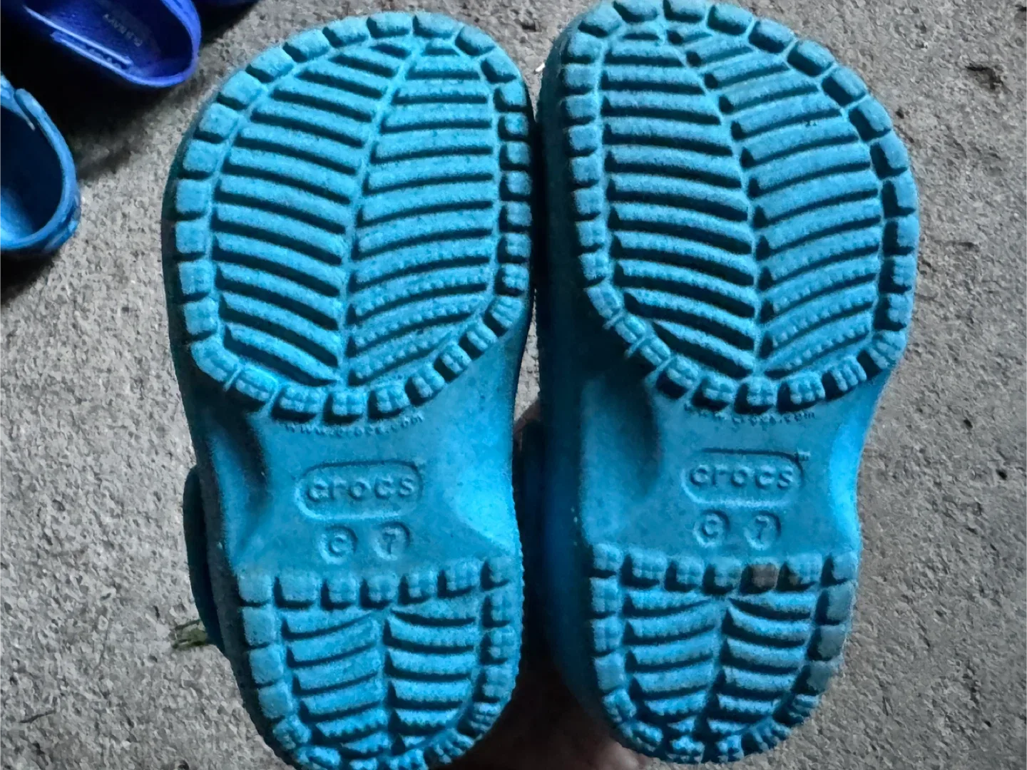 GUC crocs image indicator(3)