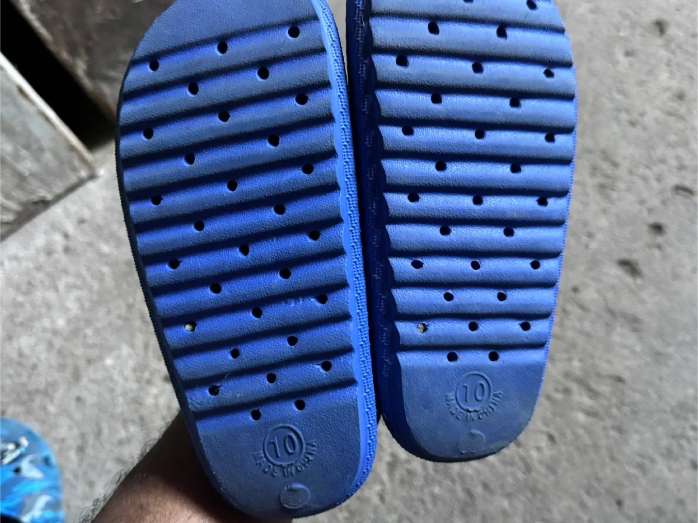 GUC crocs image indicator(5)