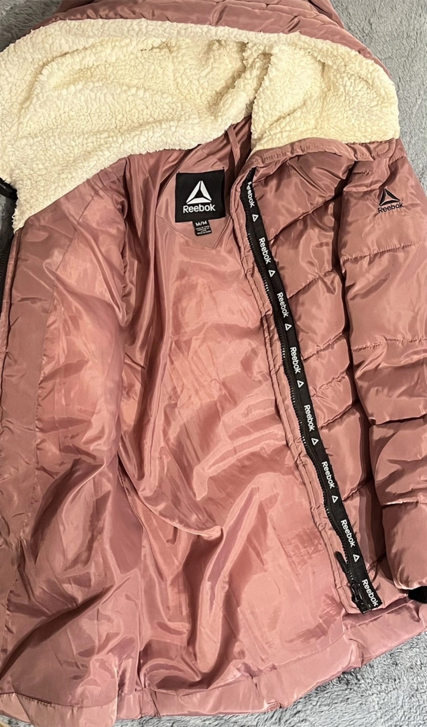 Reebok Puffer Jacket - Size M - photo 2