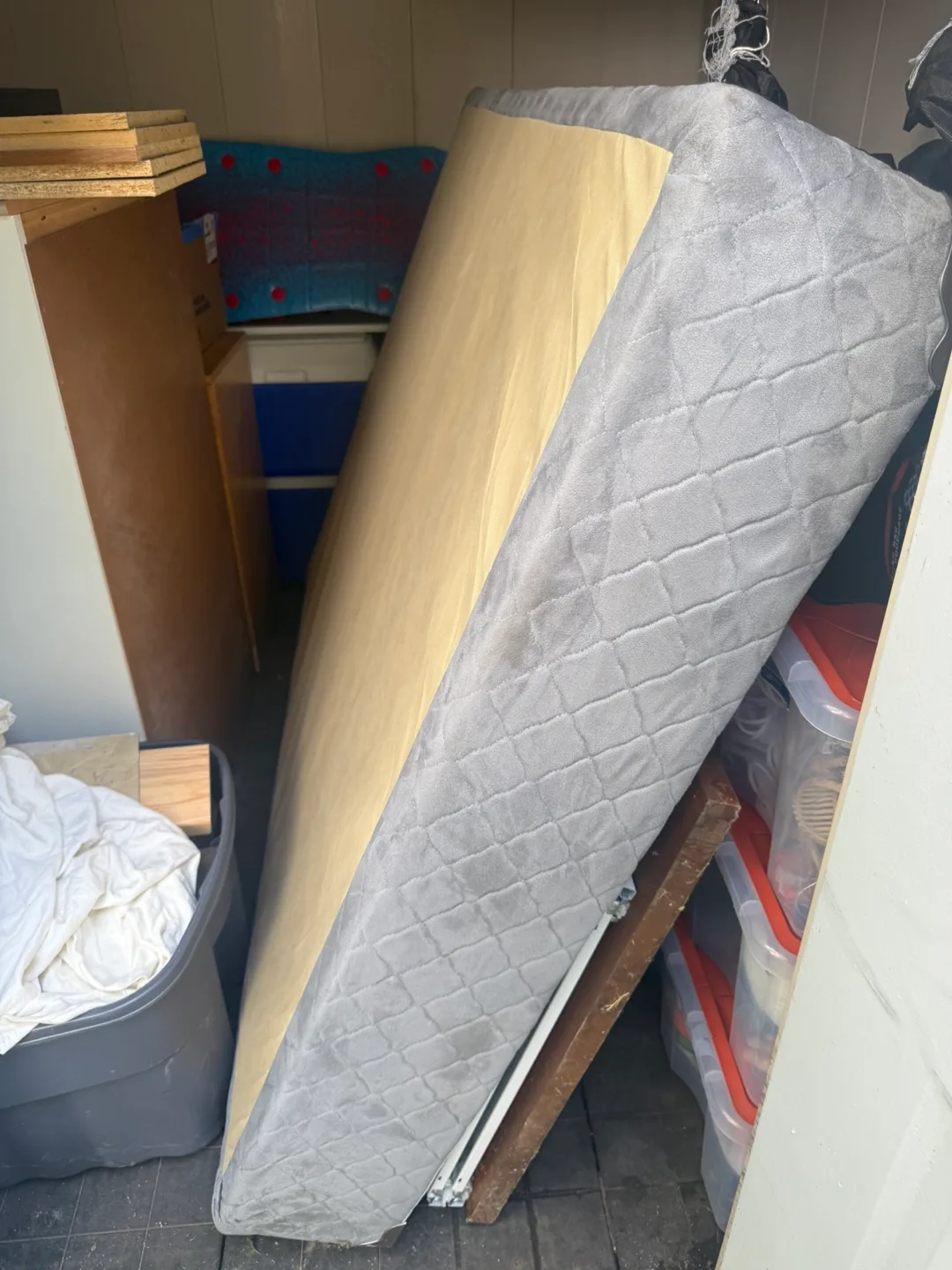 Springwall Double Boxspring thumbnail