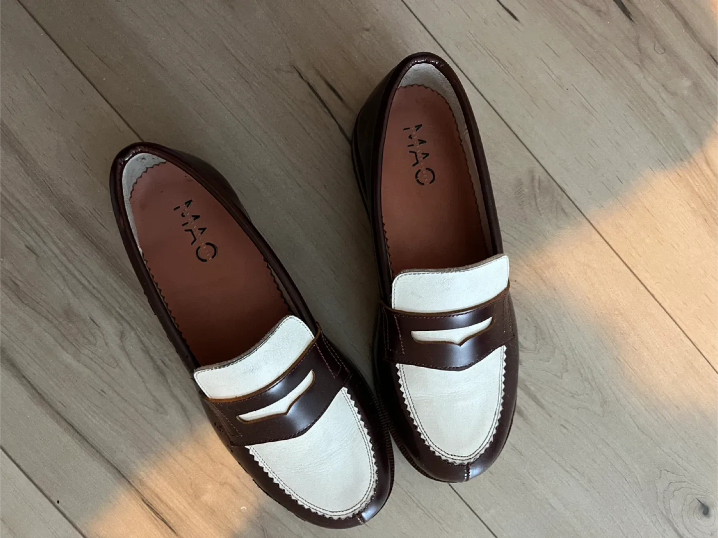 Brown & White Leather Loafers thumbnail