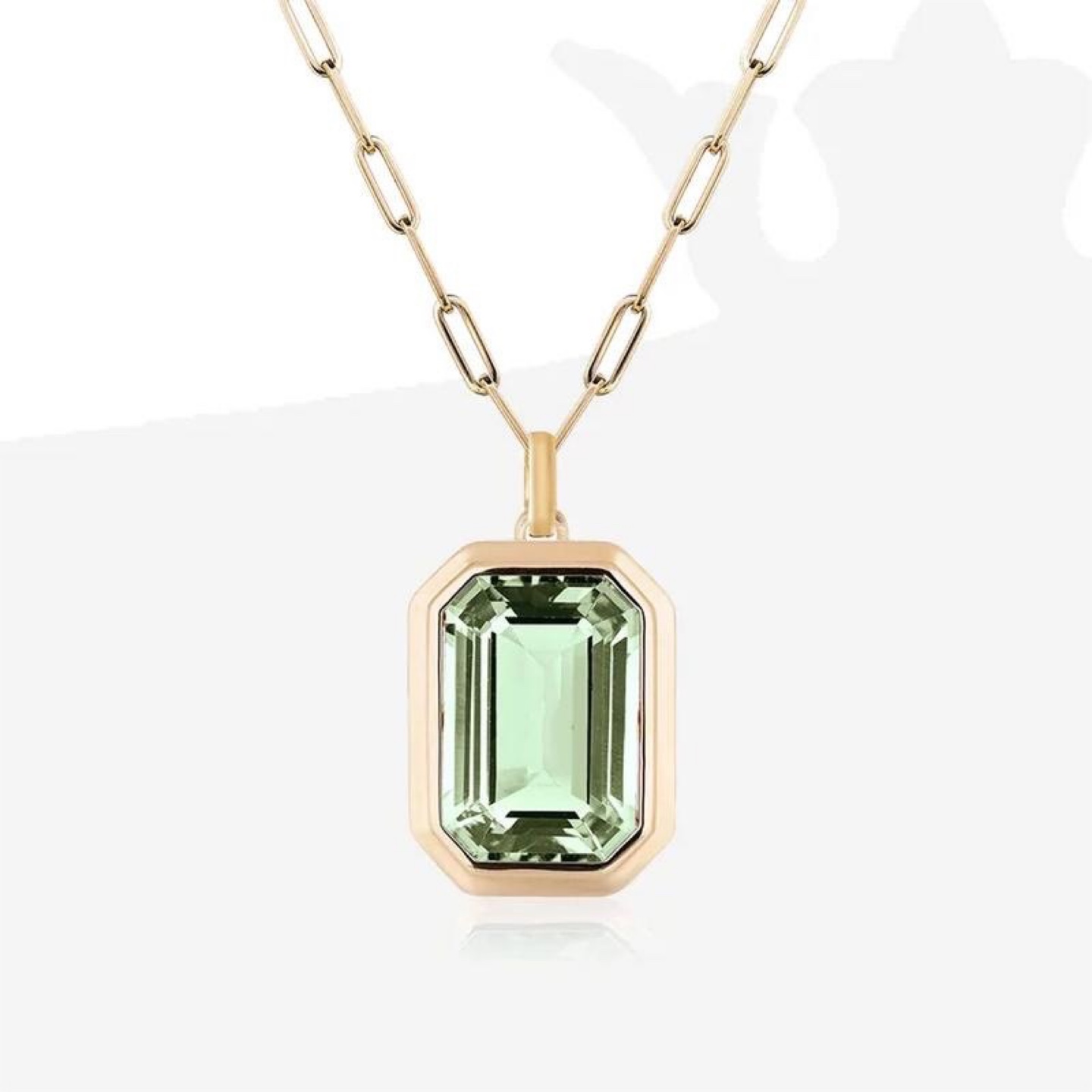 Mejuri Emerald Cut Pendant Necklace