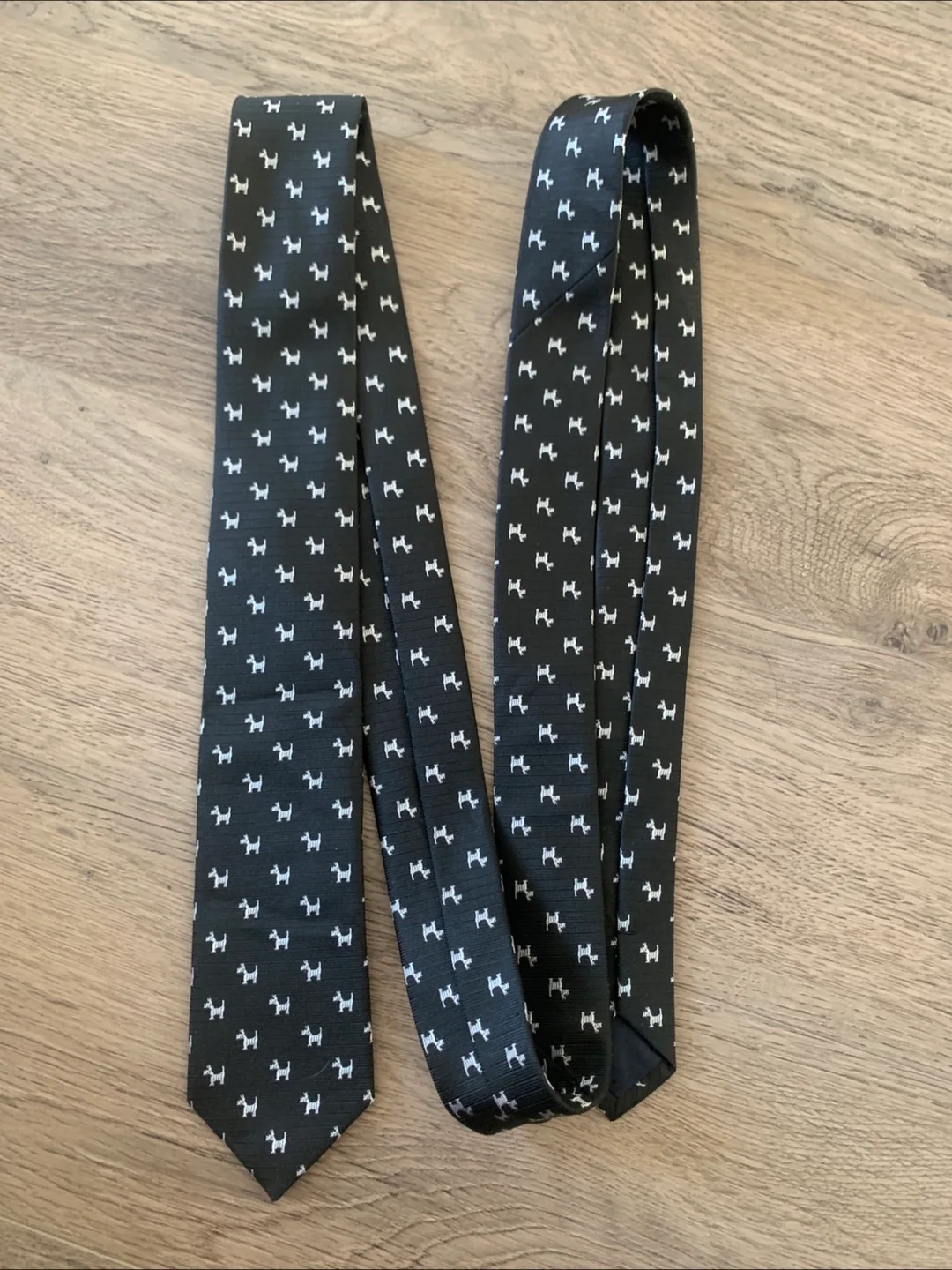 Christian Stephanus Black Dog Print Necktie thumbnail
