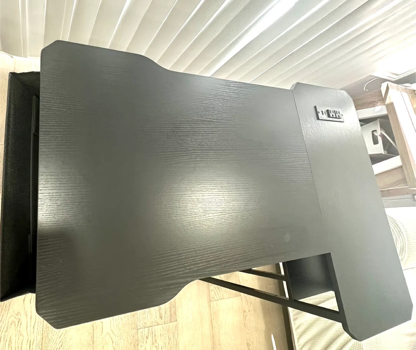 Black L-Shaped Gaming Desk image indicator(6)