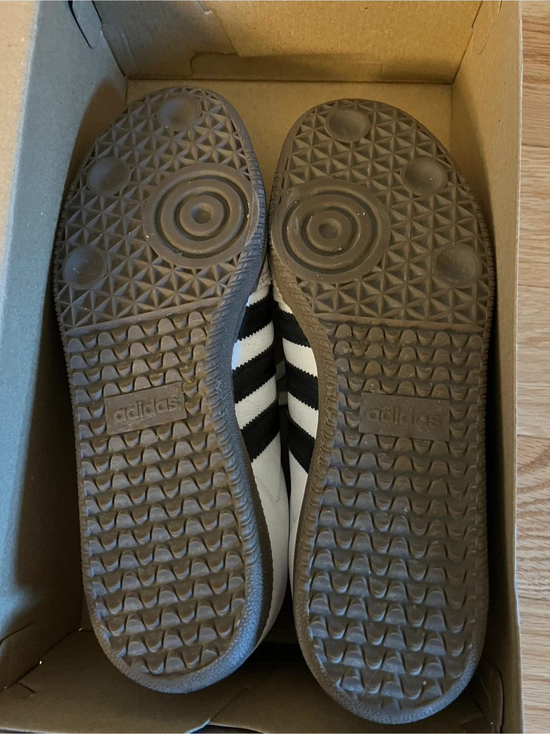 Adidas Sambas - White with Black Stripes - 8.5 W - photo 3