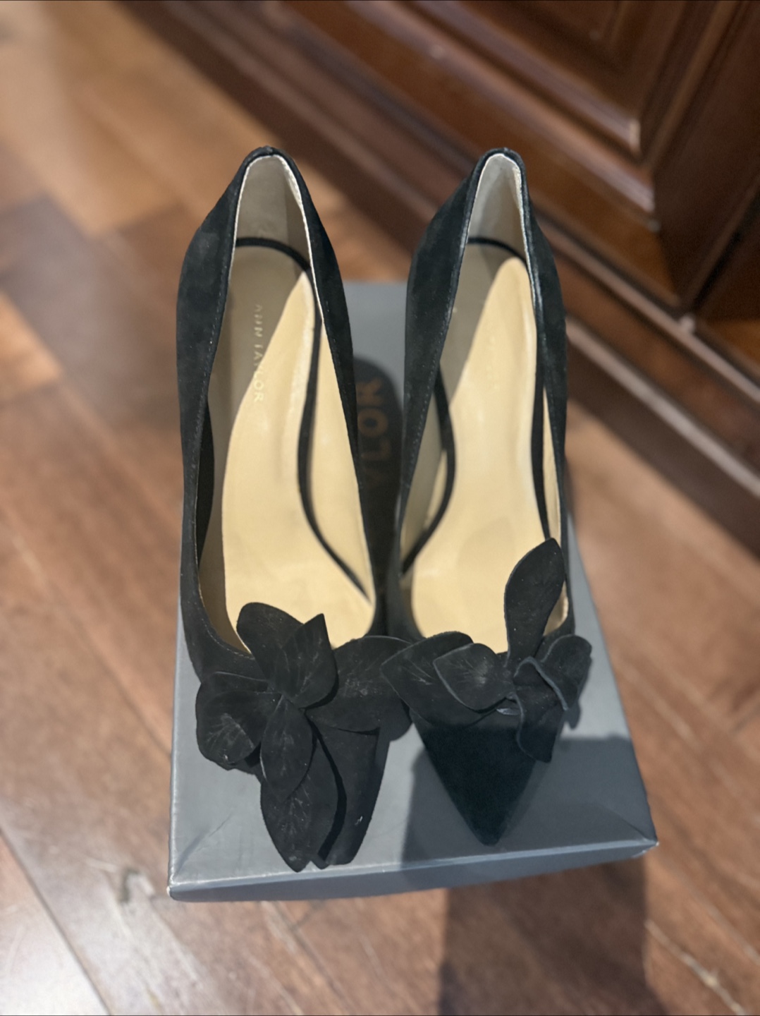 Ann Taylor Black Suede Flower Pumps, Size 6 - photo 2