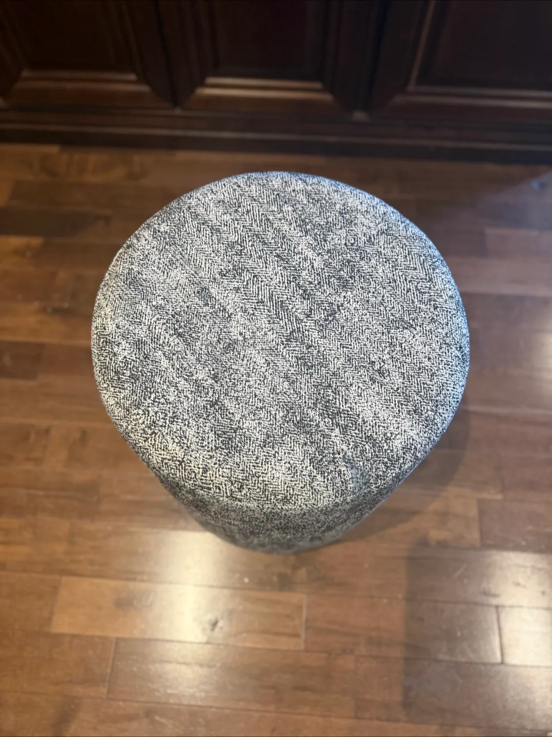 Grey Patterned Round Ottoman image indicator(2)