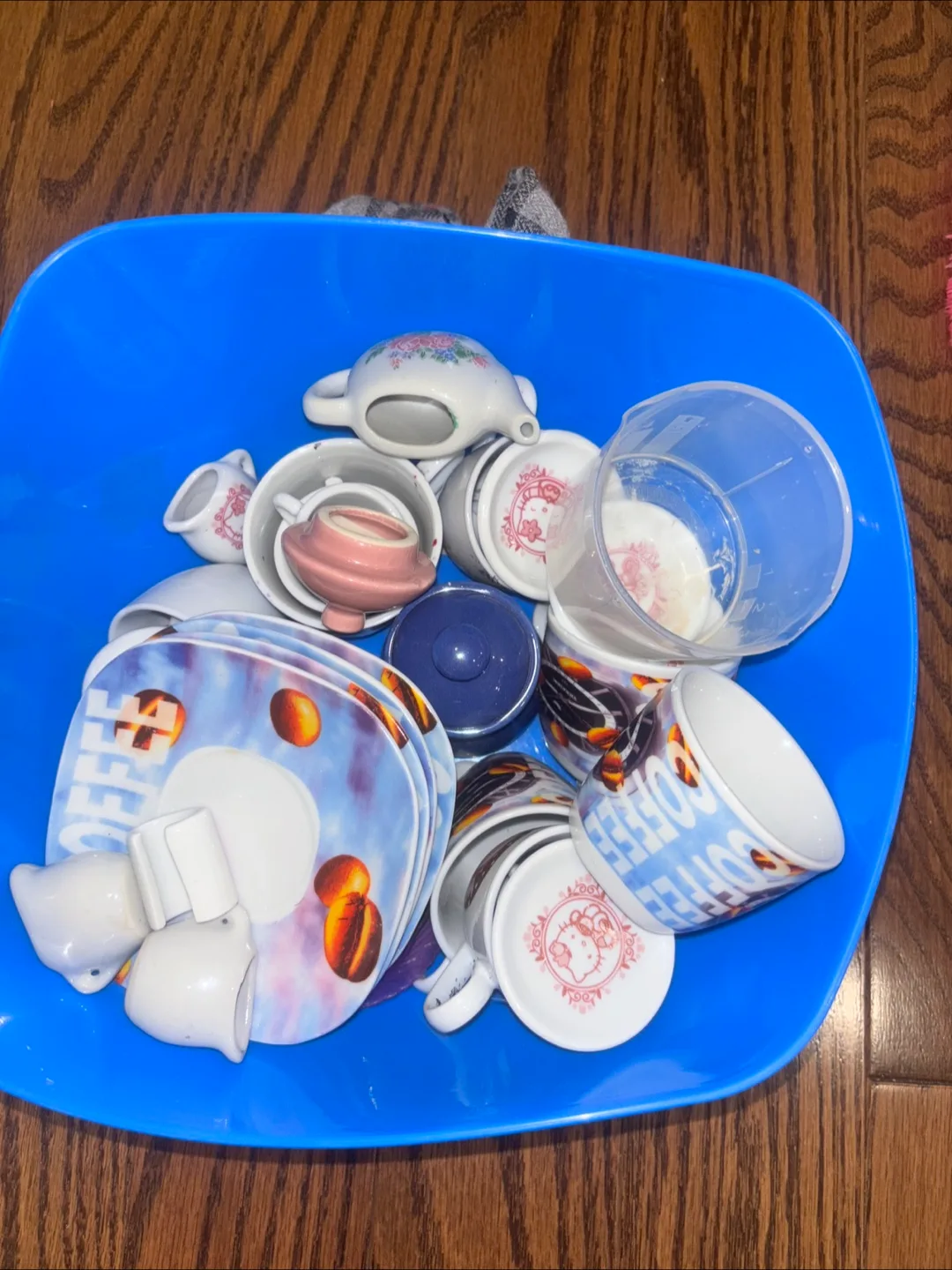 2 Kids Tea Sets image indicator(3)