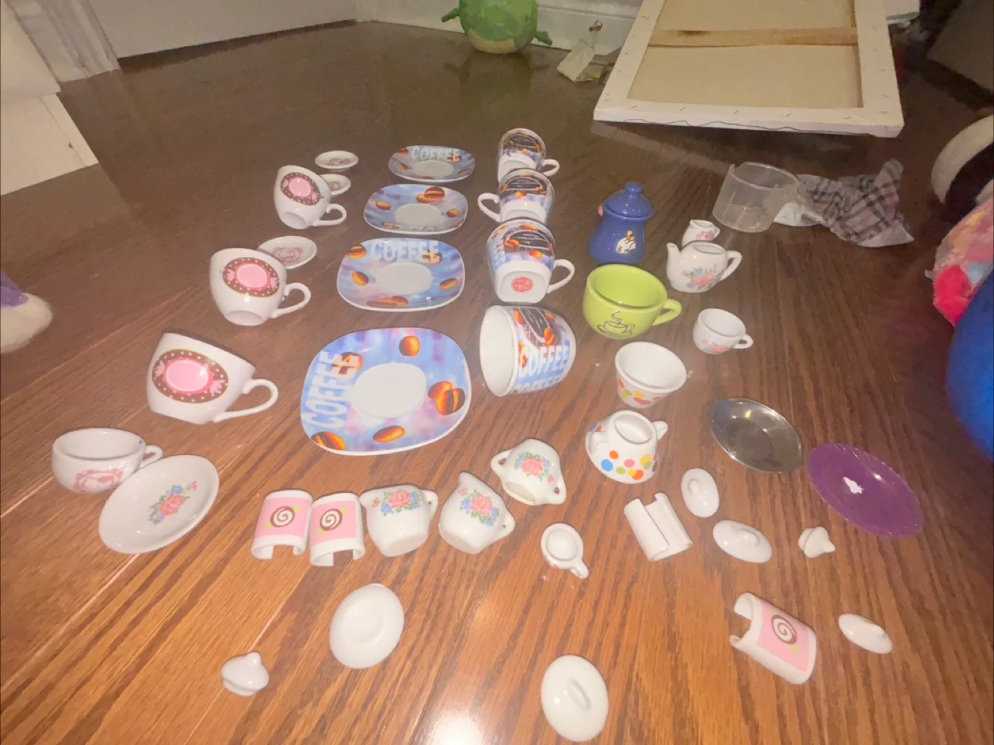 2 Kids Tea Sets image indicator(2)