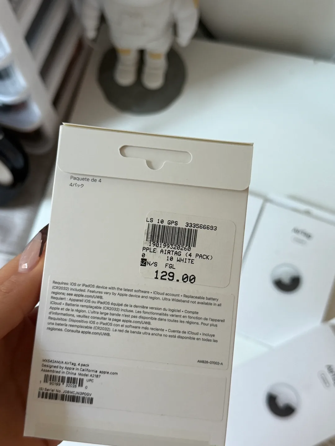 New Apple AirTag 4 Pack - White image indicator(2)