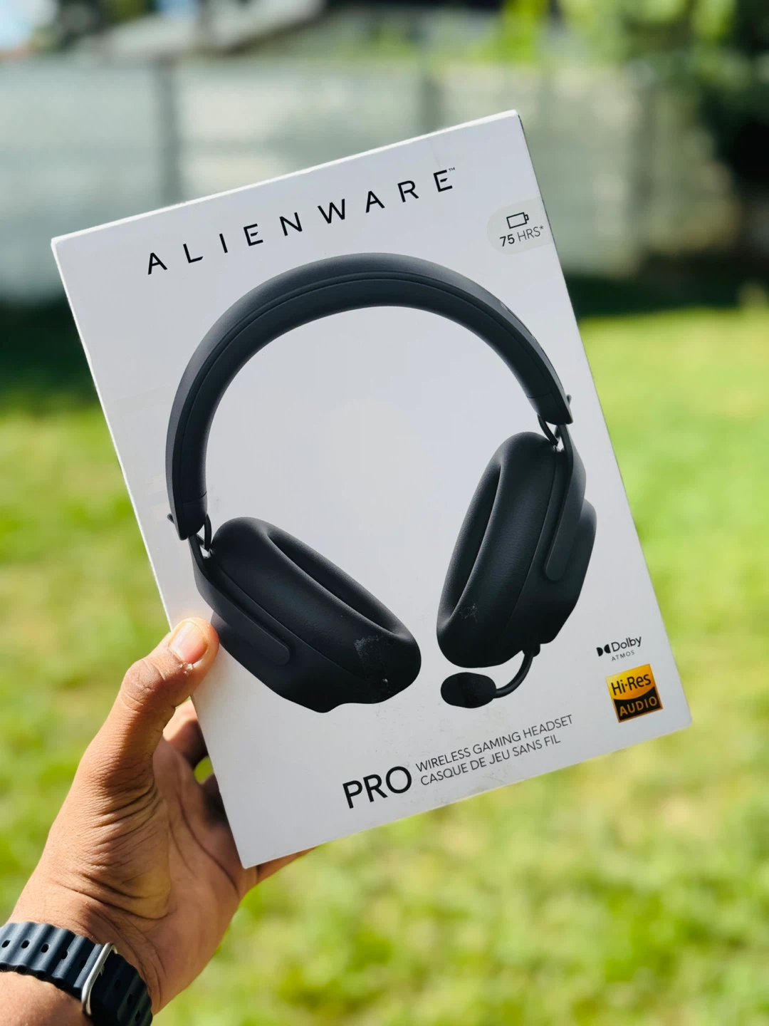 Open boxAlienware Pro Wireless Gaming Headset