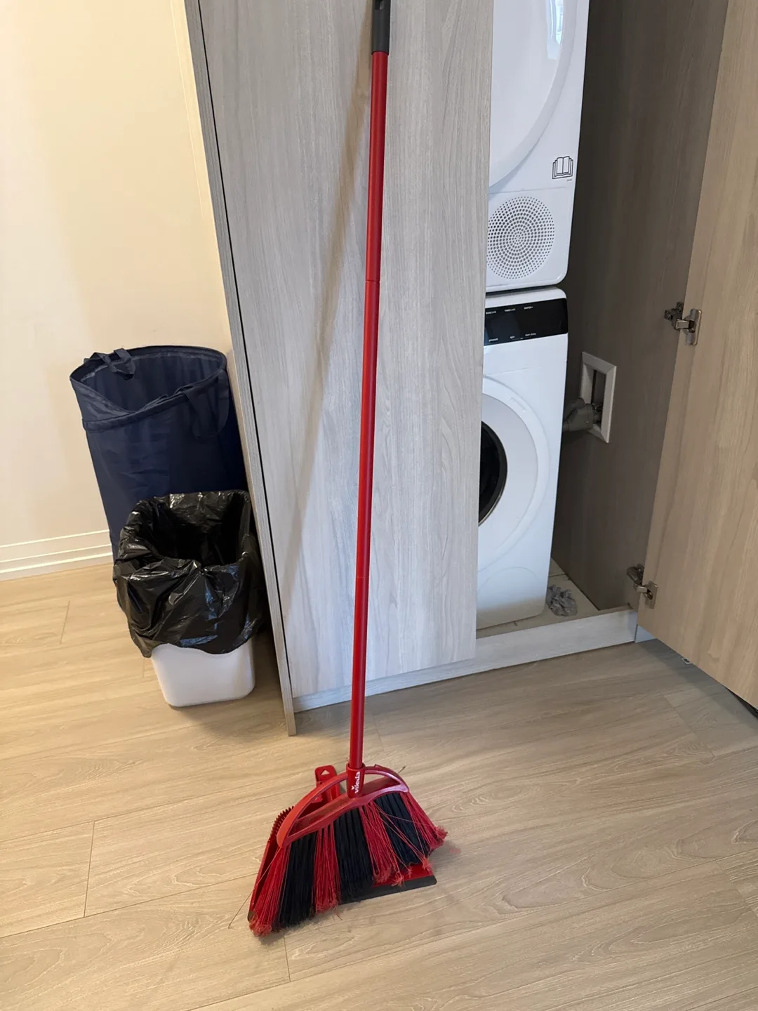 Vileda Broom thumbnail
