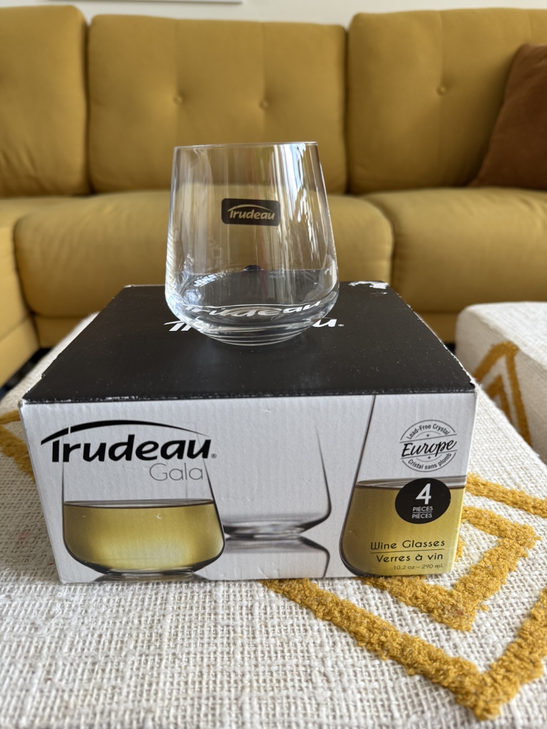 Trudeau Gala Wine Glasses - Set of 4