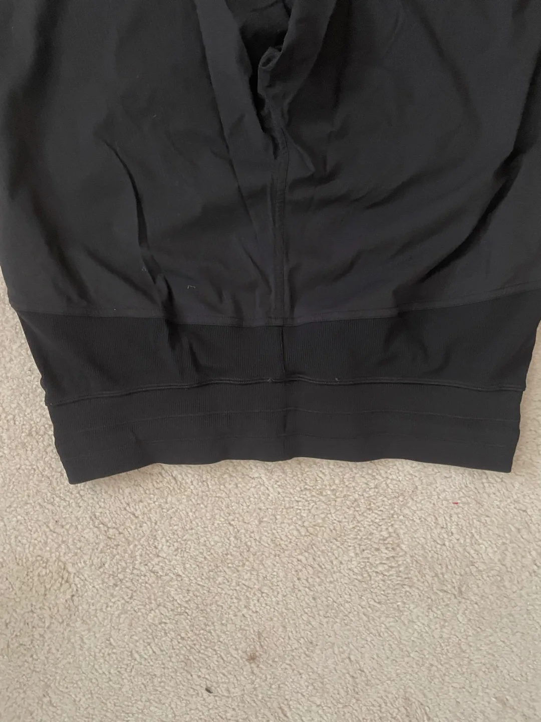 Lululemon Black Jogger Pants Size 8 image indicator(5)