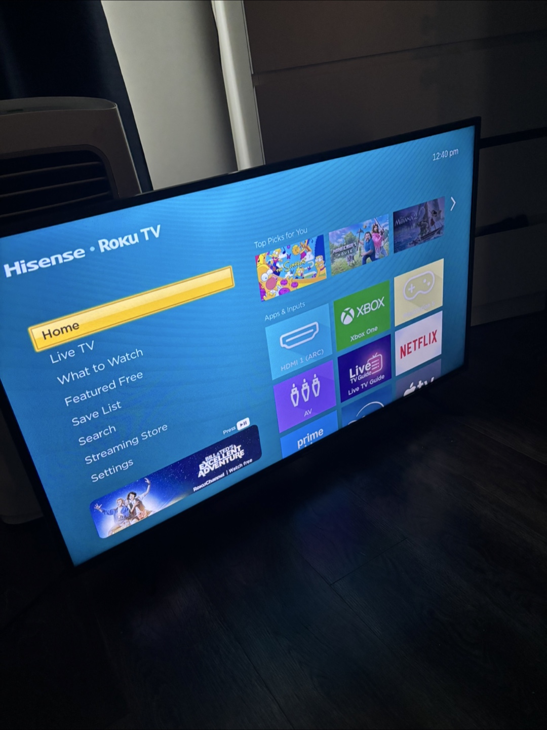 Hisense Roku TV 42inch