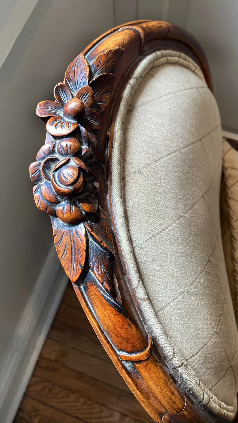 ⭐️Original antique Victorian hand carved walnut Ladies Chair⭐️ image indicator(4)