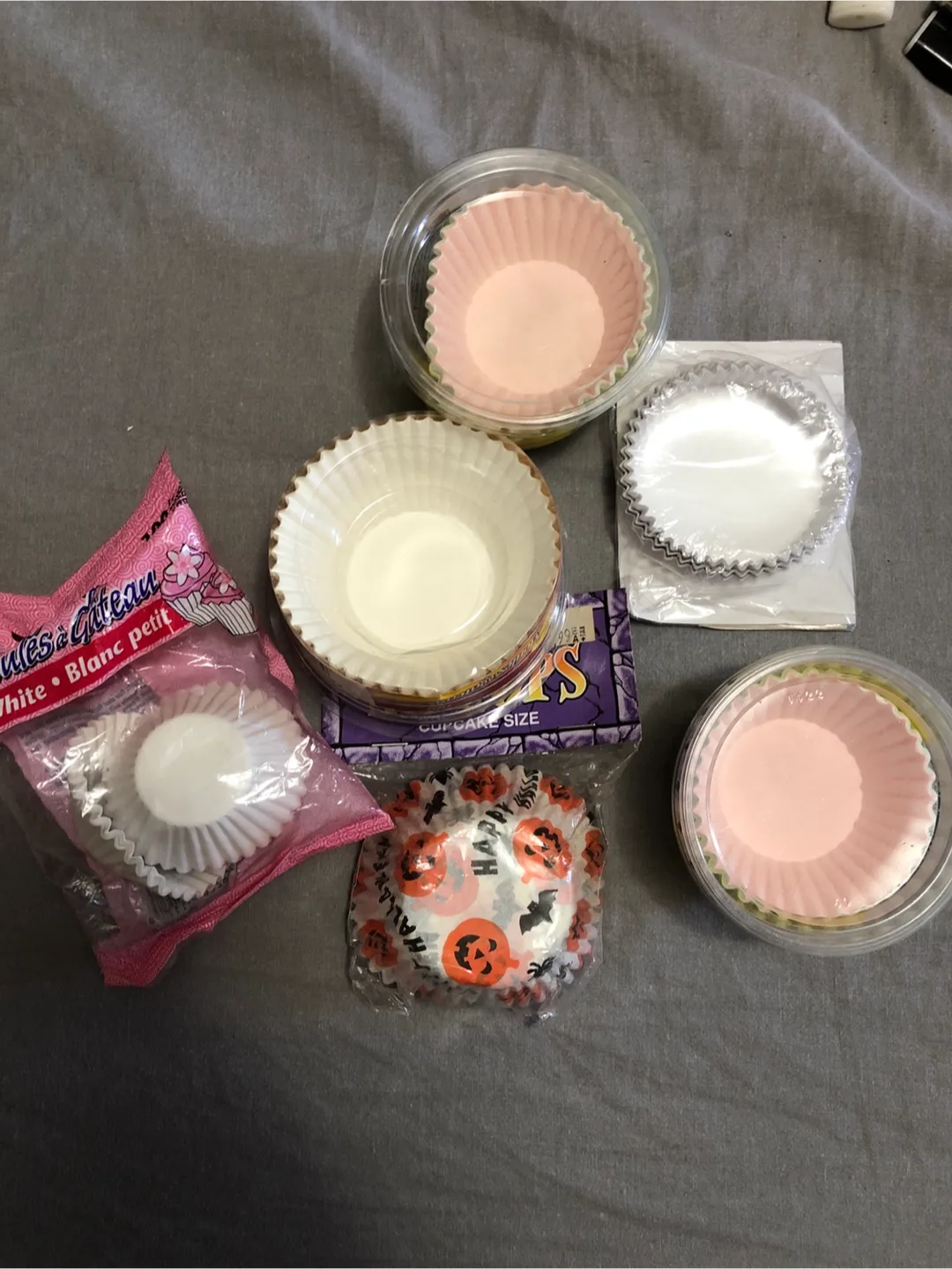 Cupcake Liners - Assorted Styles thumbnail