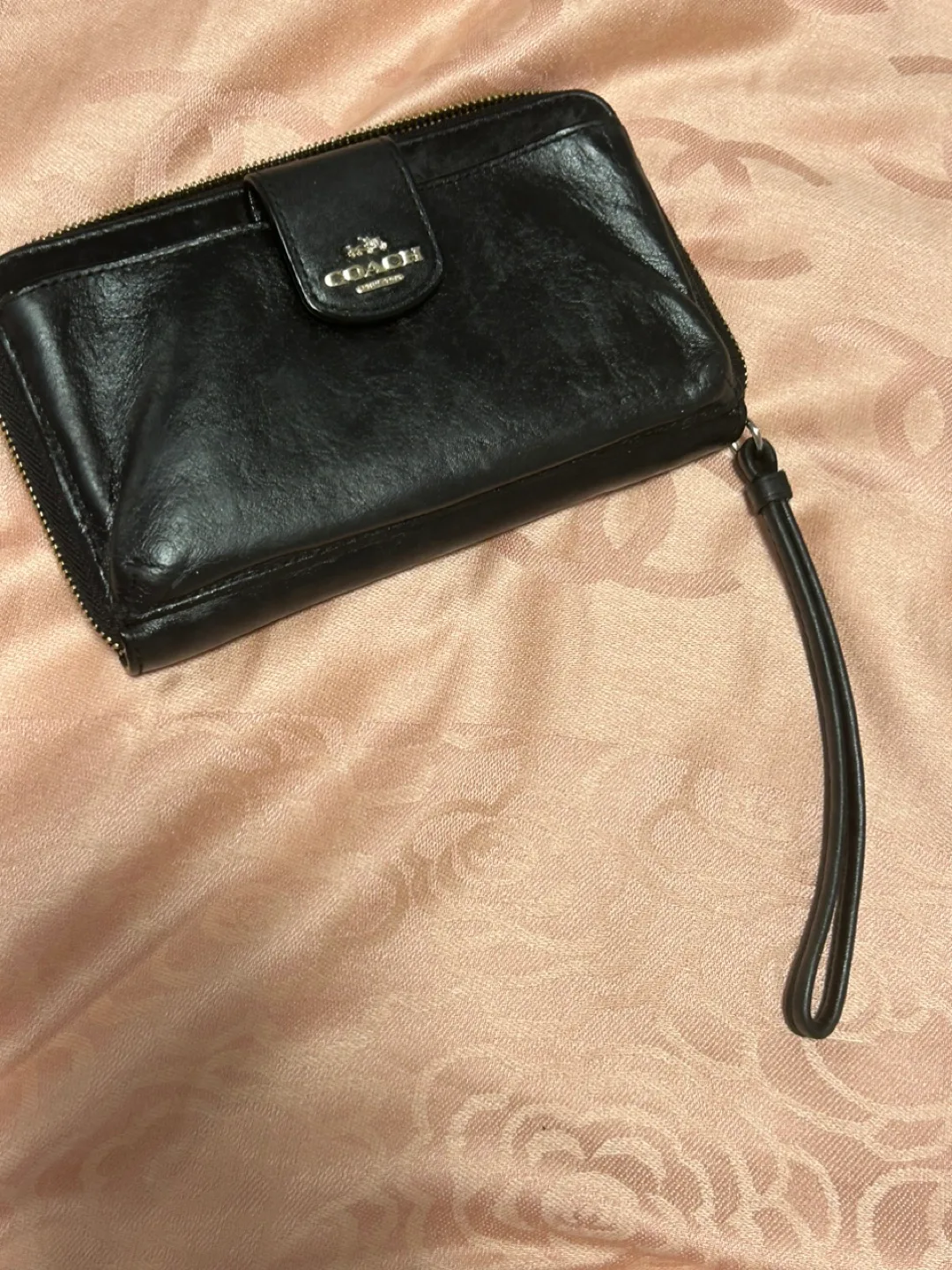 Coach Black Leather Zip Around Wallet thumbnail