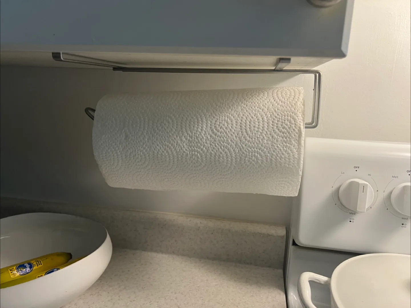 Paper towel holder thumbnail