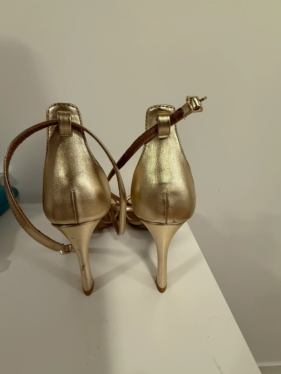 Chinese Laundry Gold Heels - photo 2