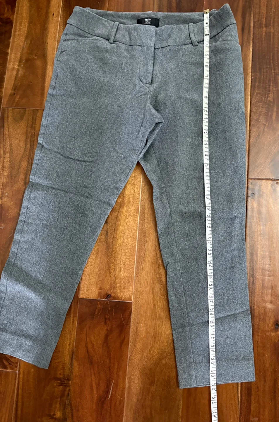 Mossimo Gray Stretch Extensible Pants - Size 10 image indicator(5)