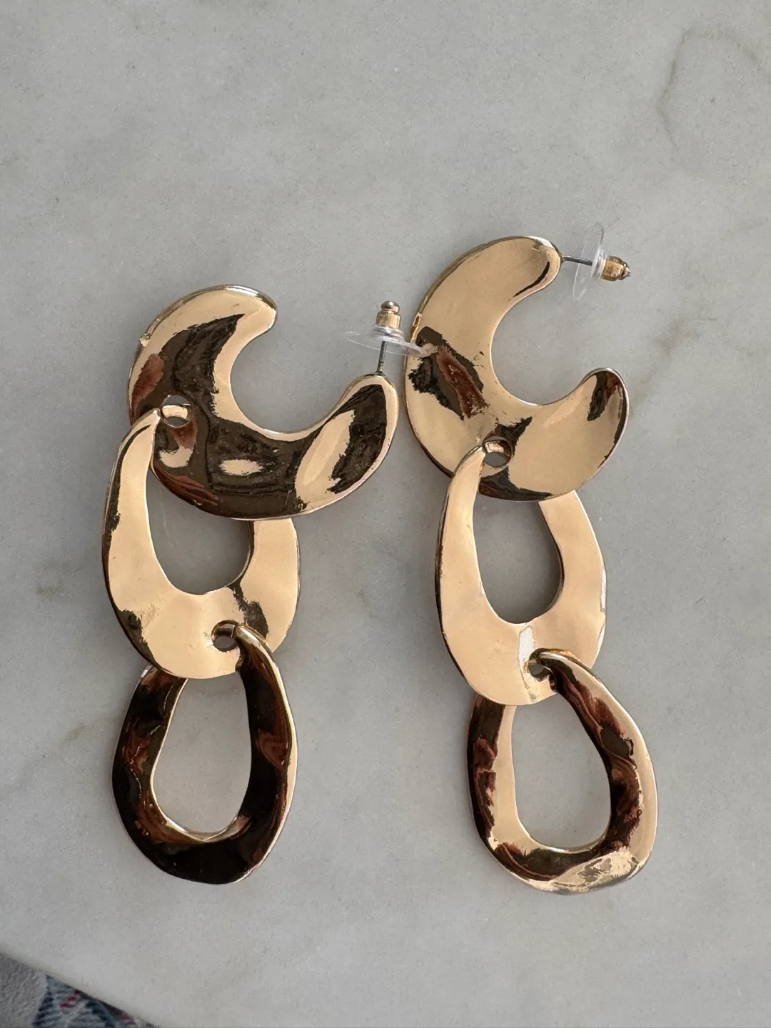 Gold Chain Link Earrings thumbnail